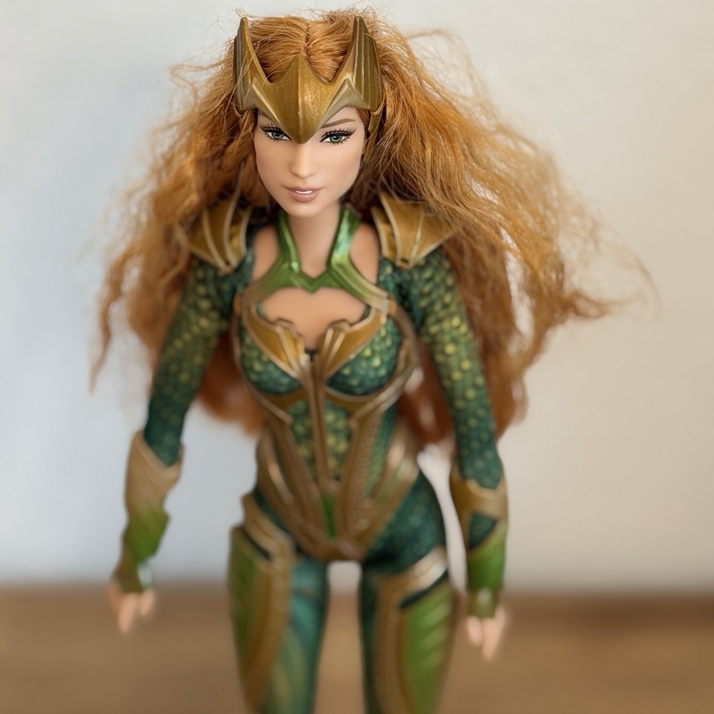 Barbie DC Justice League Mera Doll DC Signature Series Fashion Doll